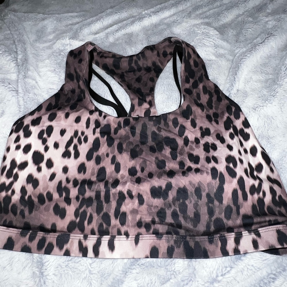 Fabletics sports bra